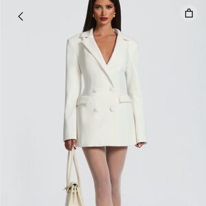 NWT ELVIRA MINI DRESS BABYBOO